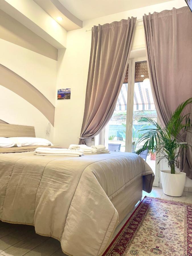 Bed and Breakfast Terrazza Garibaldi Nápoles Exterior foto